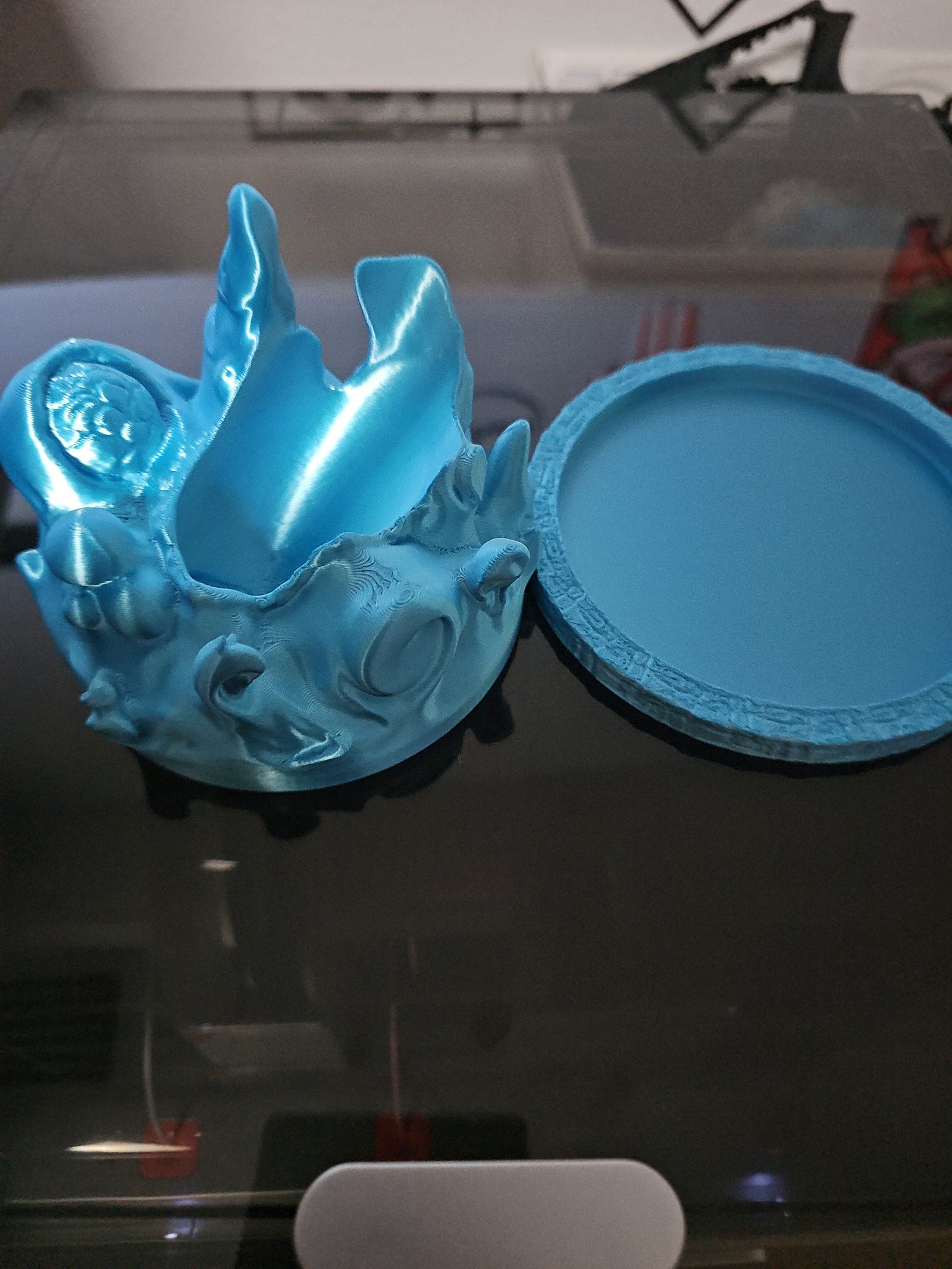 PS5 LAVA CONTROLLER HOLDER + Free 3D print gift.