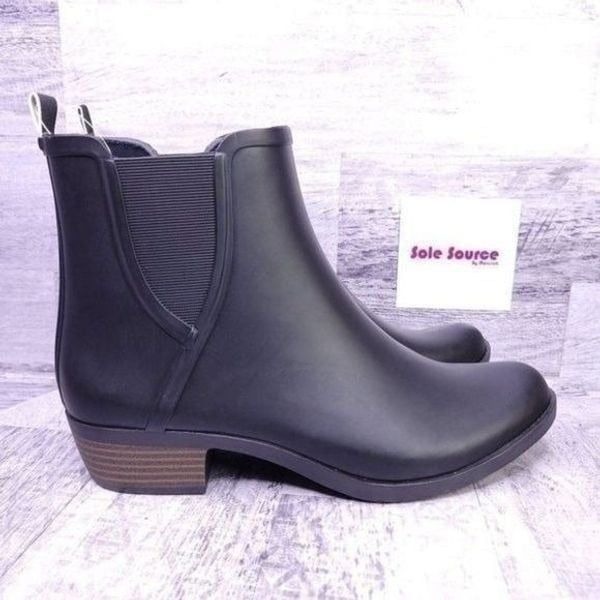 Lucky Brand Bunita Heeled Rubber Rain Ankle Boot Black Women's sz 10 NEW