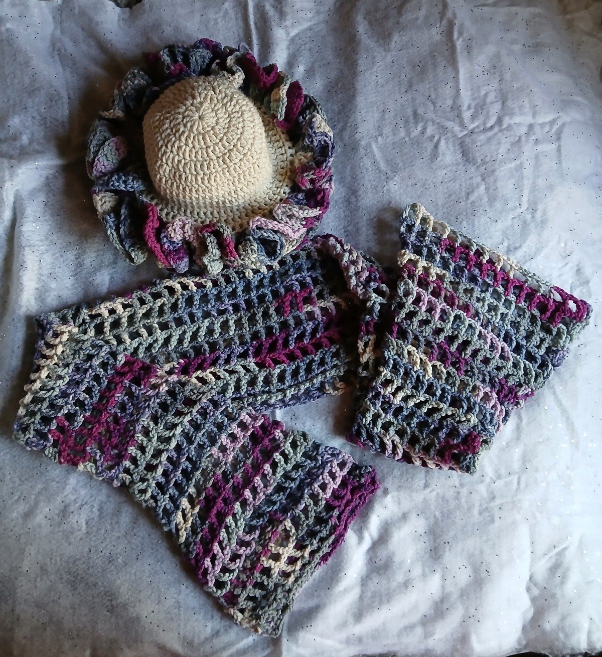 Crochet Ruffle Bucket Hat and Shrug