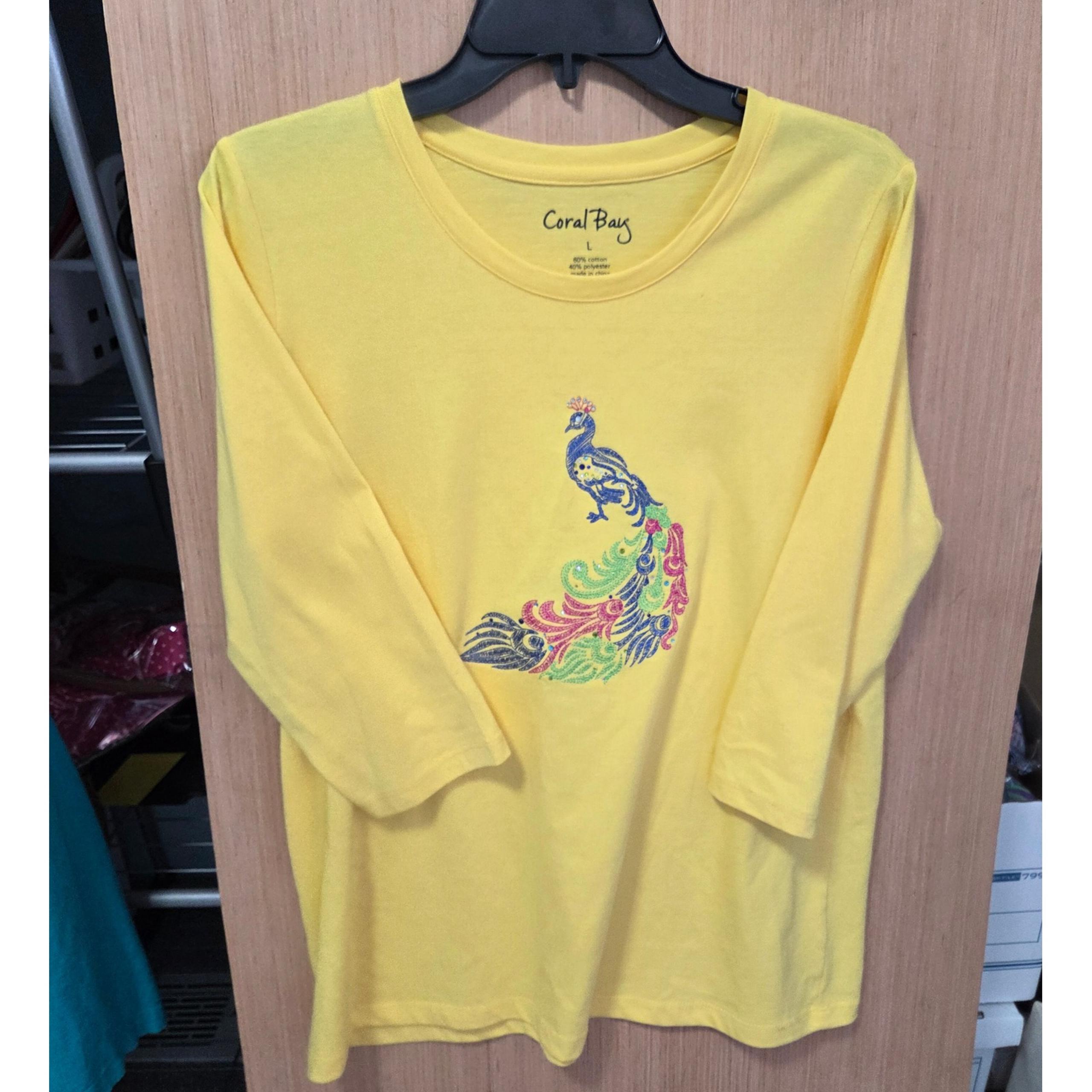 Coral Bay Sz L Ladies Peacock Embroidered 3/4 Sleeve Crew Neck Yellow T-Shirt