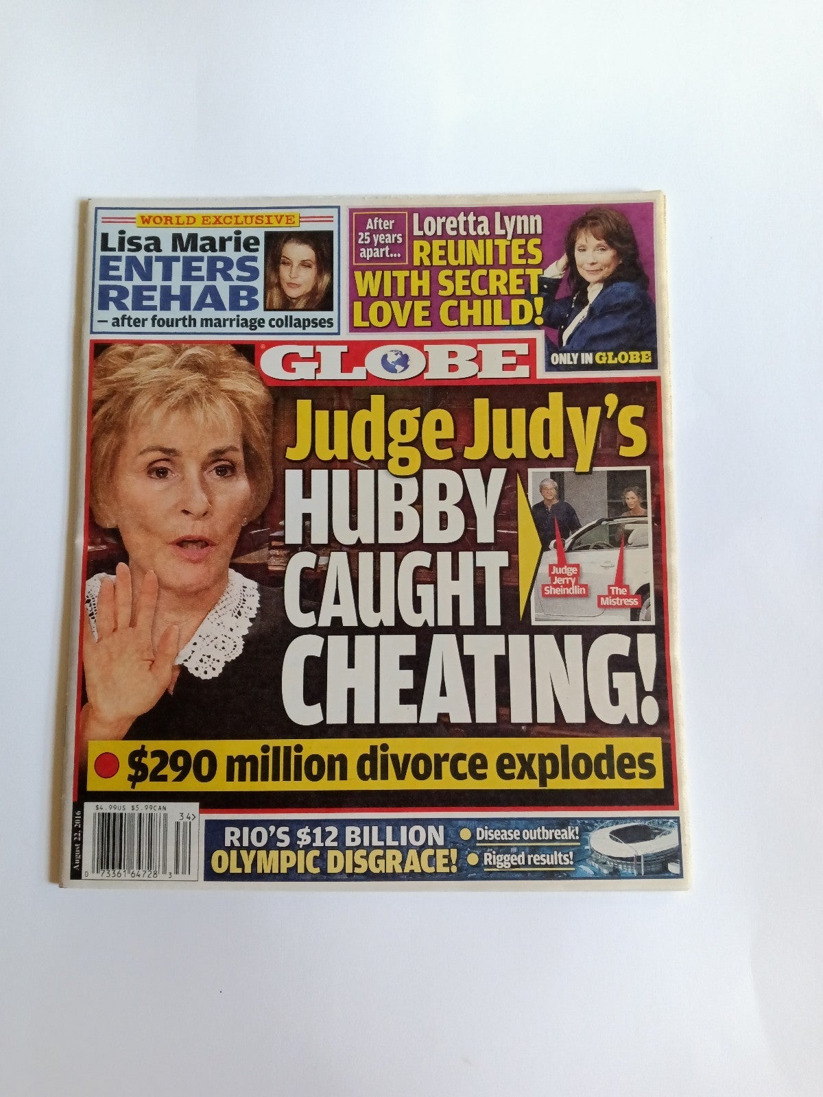 Aug 22 2016 Globe Magazine Lisa Marie Judge Judy Disease Outbreak Loretta Lynn