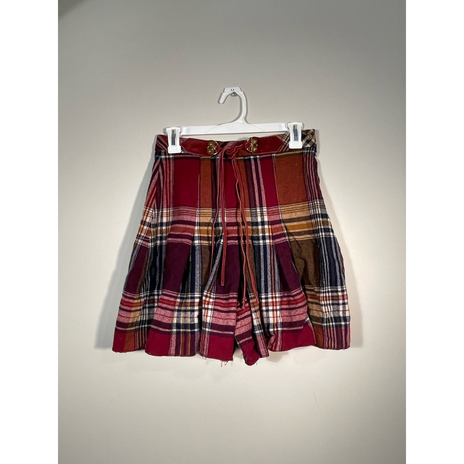 Vintage Junior House Red Plaid Pleated High Waisted Skort Shorts