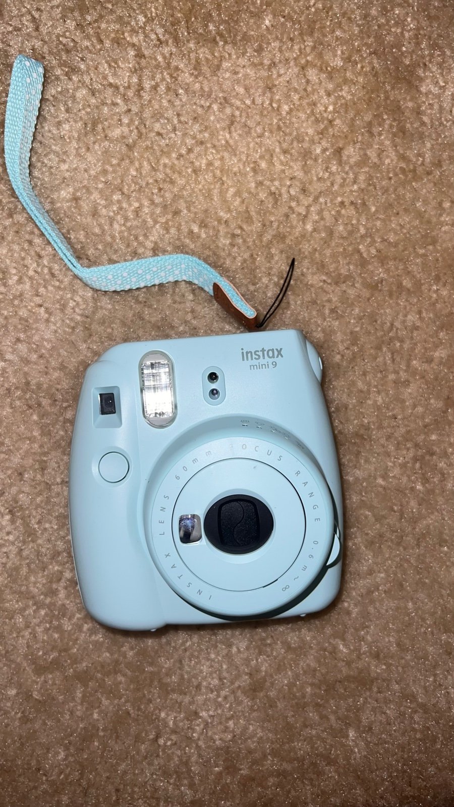 Polaroid mini 9