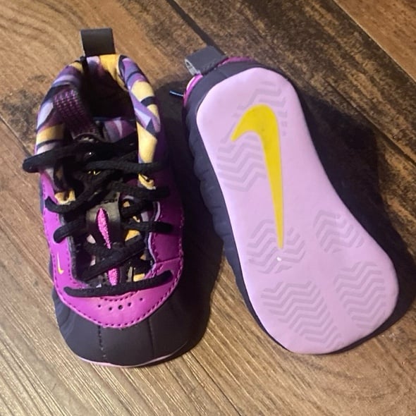 Nike Little Posite One Shoes in Cave Purple/Multicolor