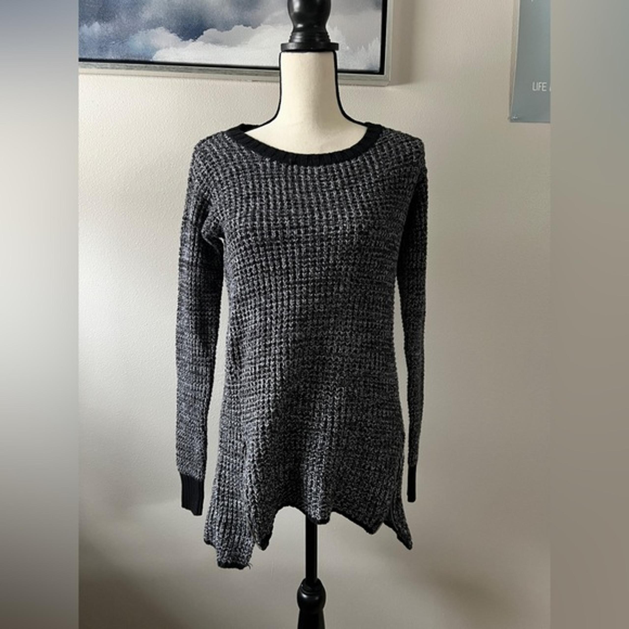 Ruby Moon By Athropologie Women’s Black Knit Sweater Size XS