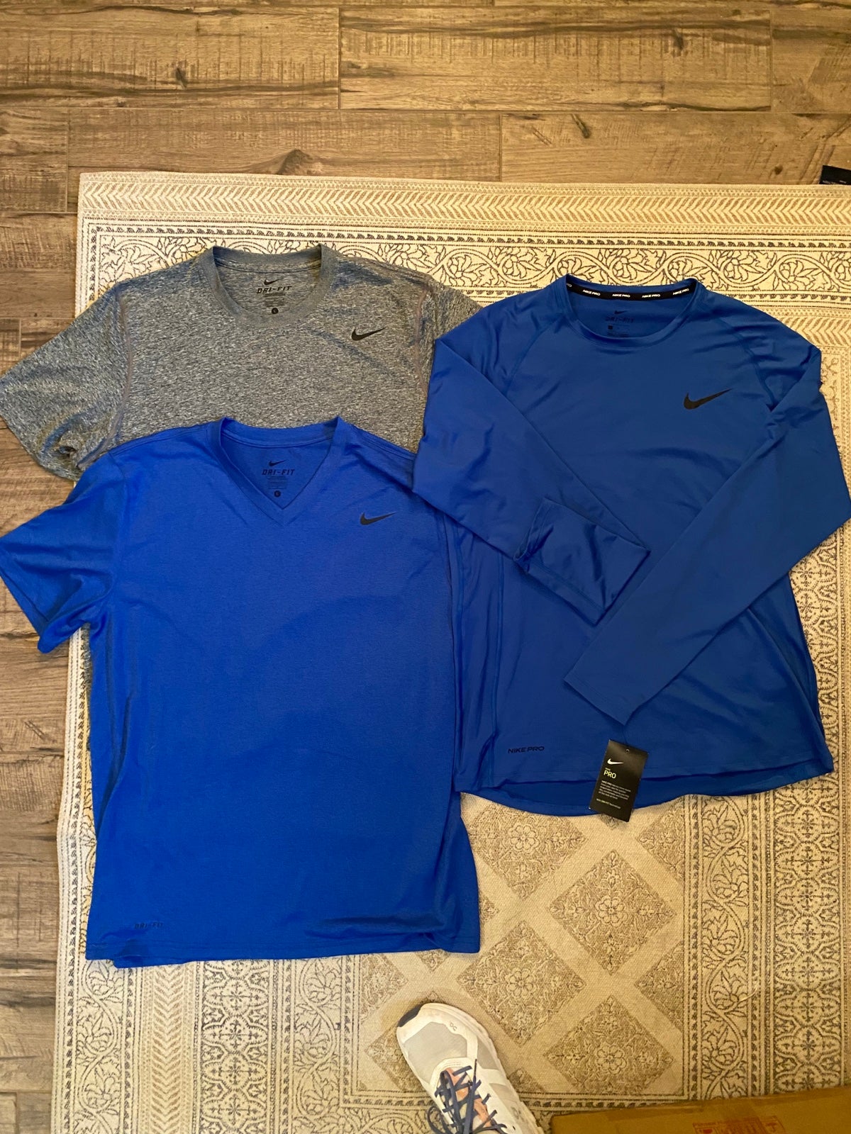 Nike dri fit bundle