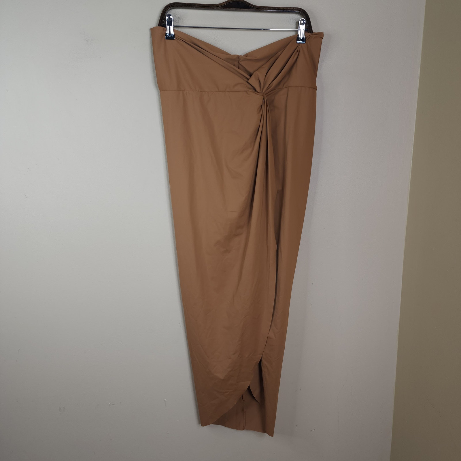 SKIMS Recycled Swim Sarong Skirt in Almond Size 2X