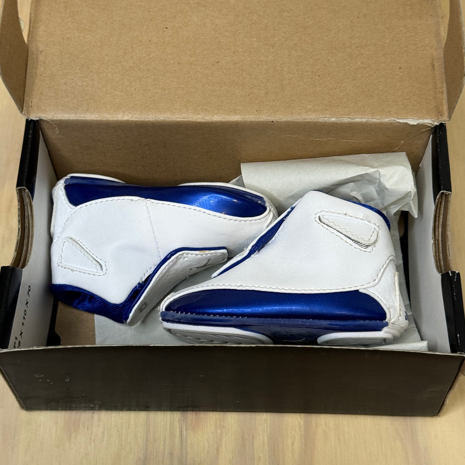 Nike Air Jordan 18 DS Ventige White BLUE 2003 Rare Original Box Kids Shoes 1C