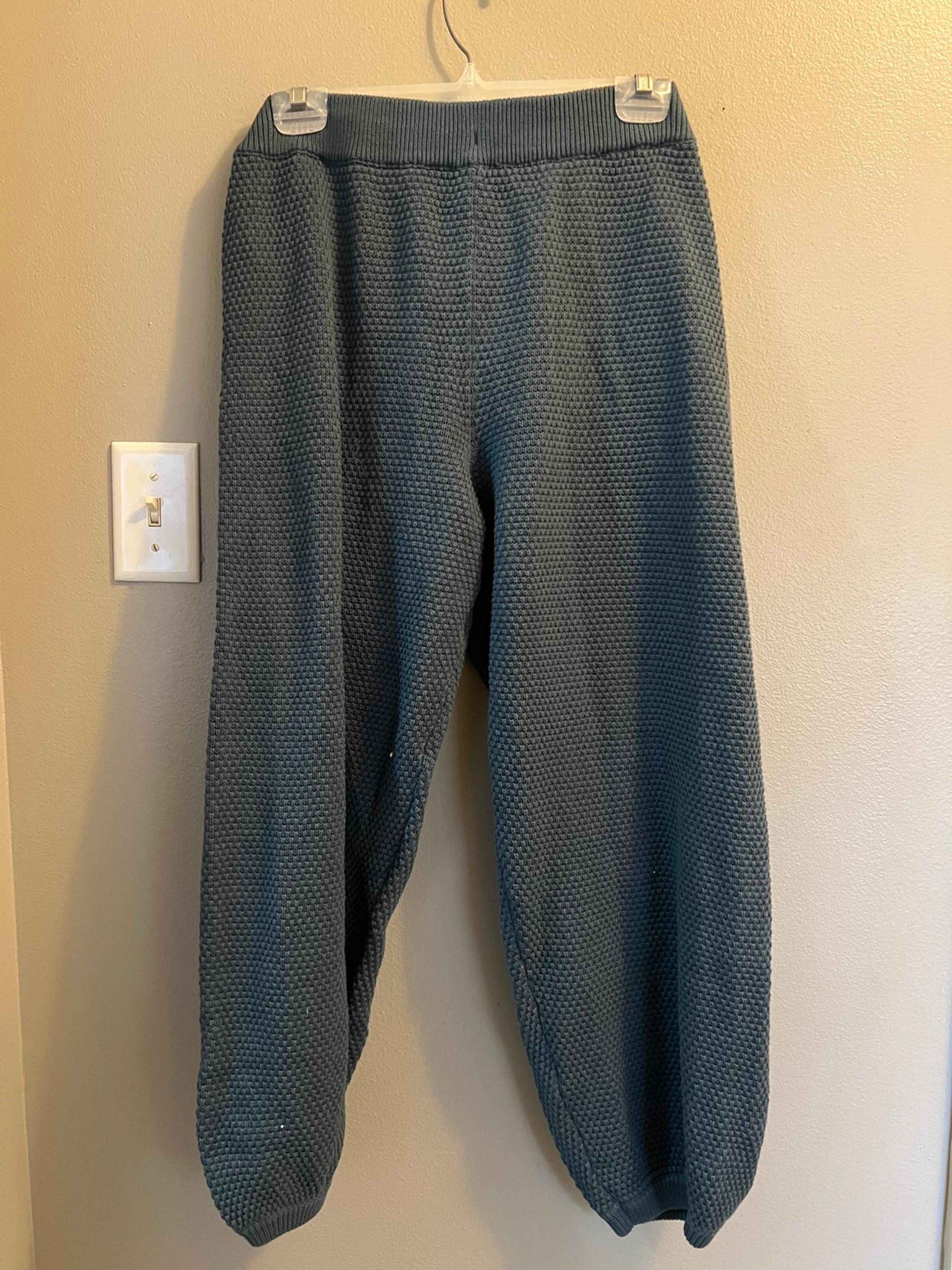 Blue textured pants