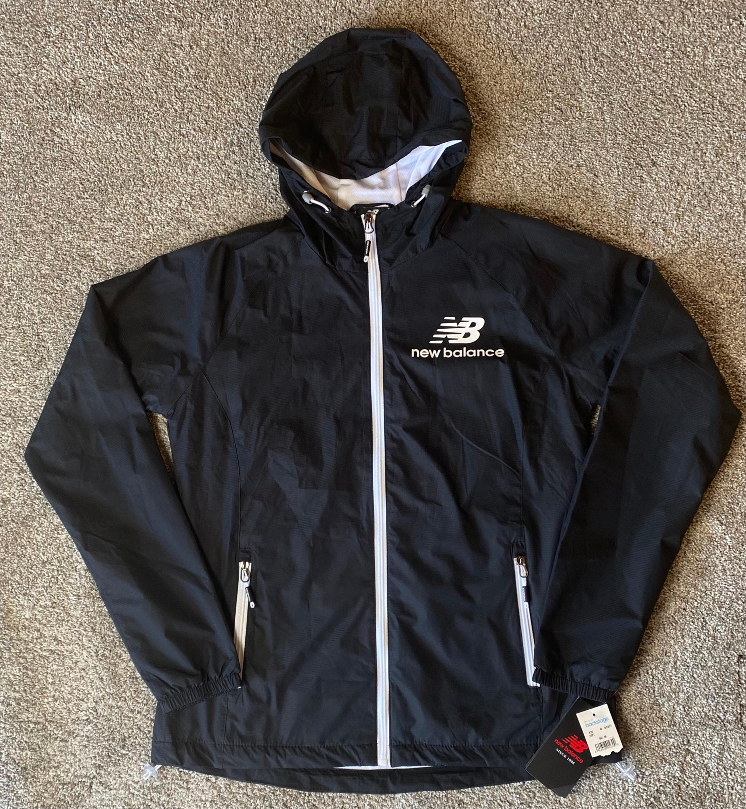 New Balance Windbreaker Jacket Black Women’s Medium Lightweight Hooded-New