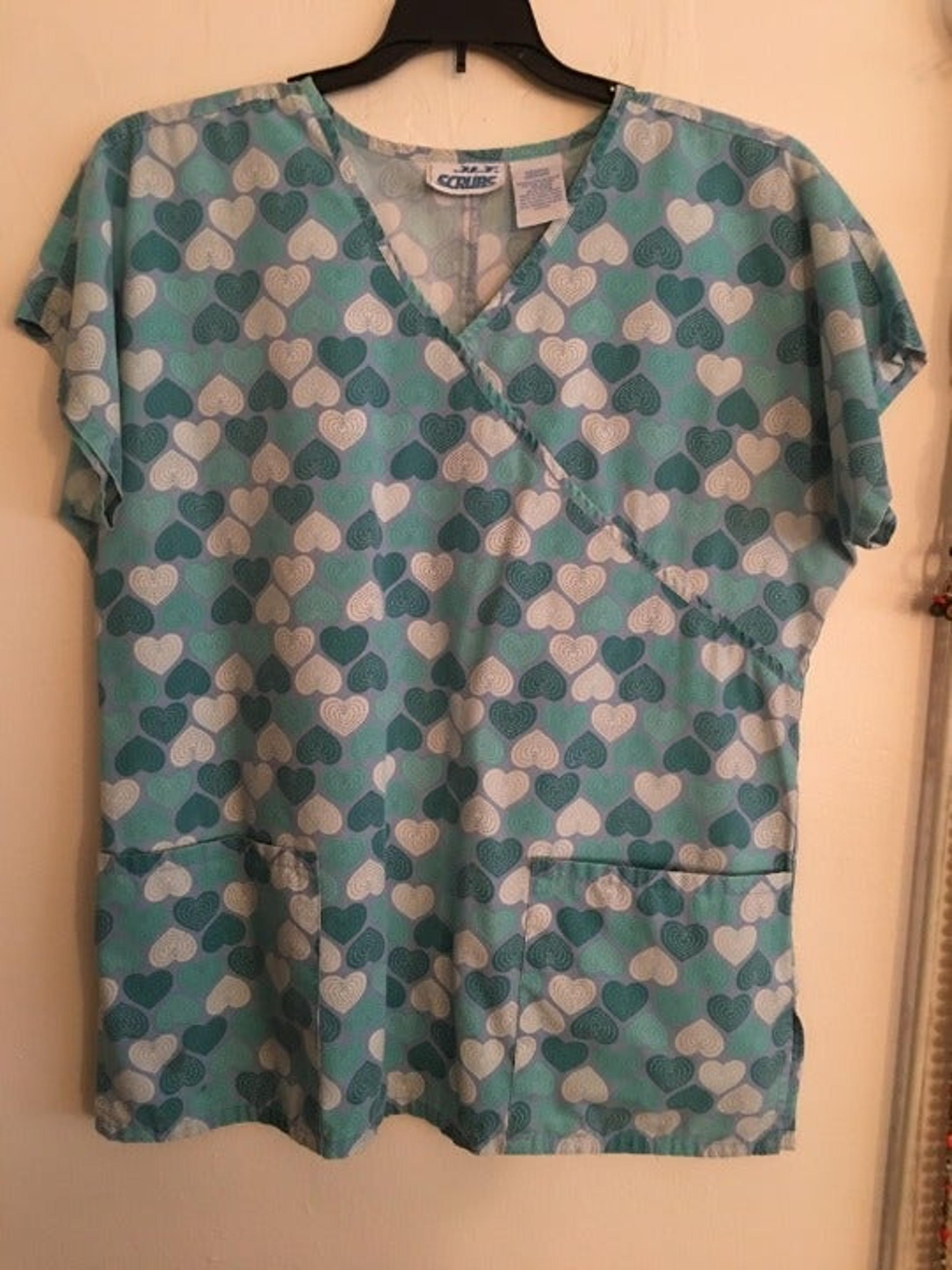 Scrub Top Medium