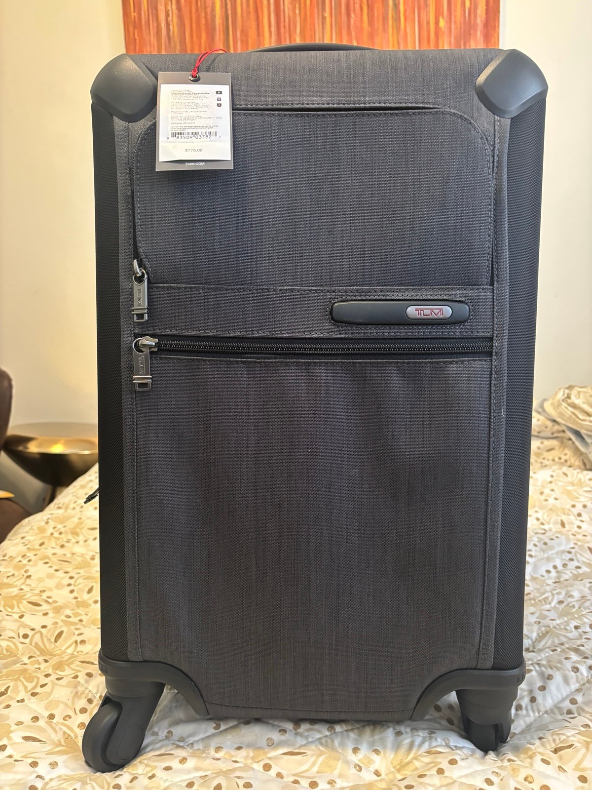 TUMI GEN 4.2 International Expandable 4 Wheel Carry On Suitcase Style 22306GYOP