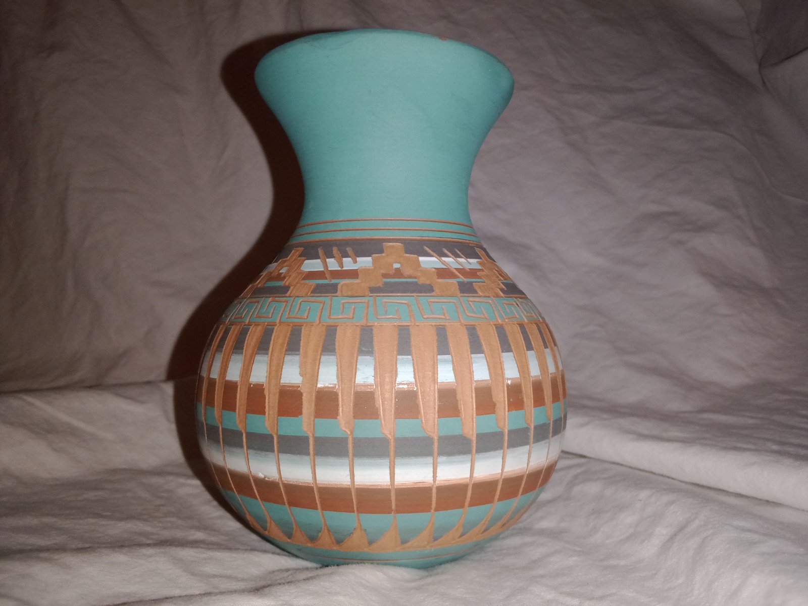 Navajo Pottery E. Begay Native American Aztec Southwestern Vase 4 5/8 Tall