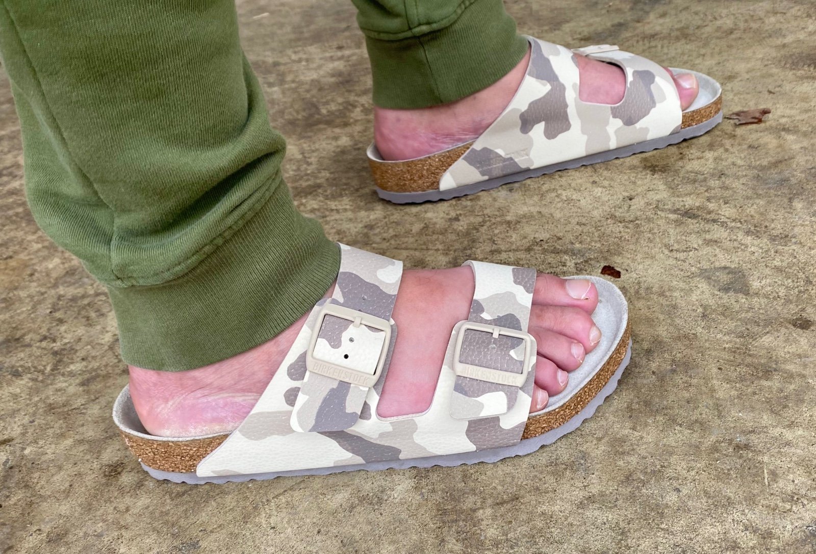 Birkenstock Arizona Desert Soil Gray/Taupe Camo Men’s US 9 - EU 42 - UK 8