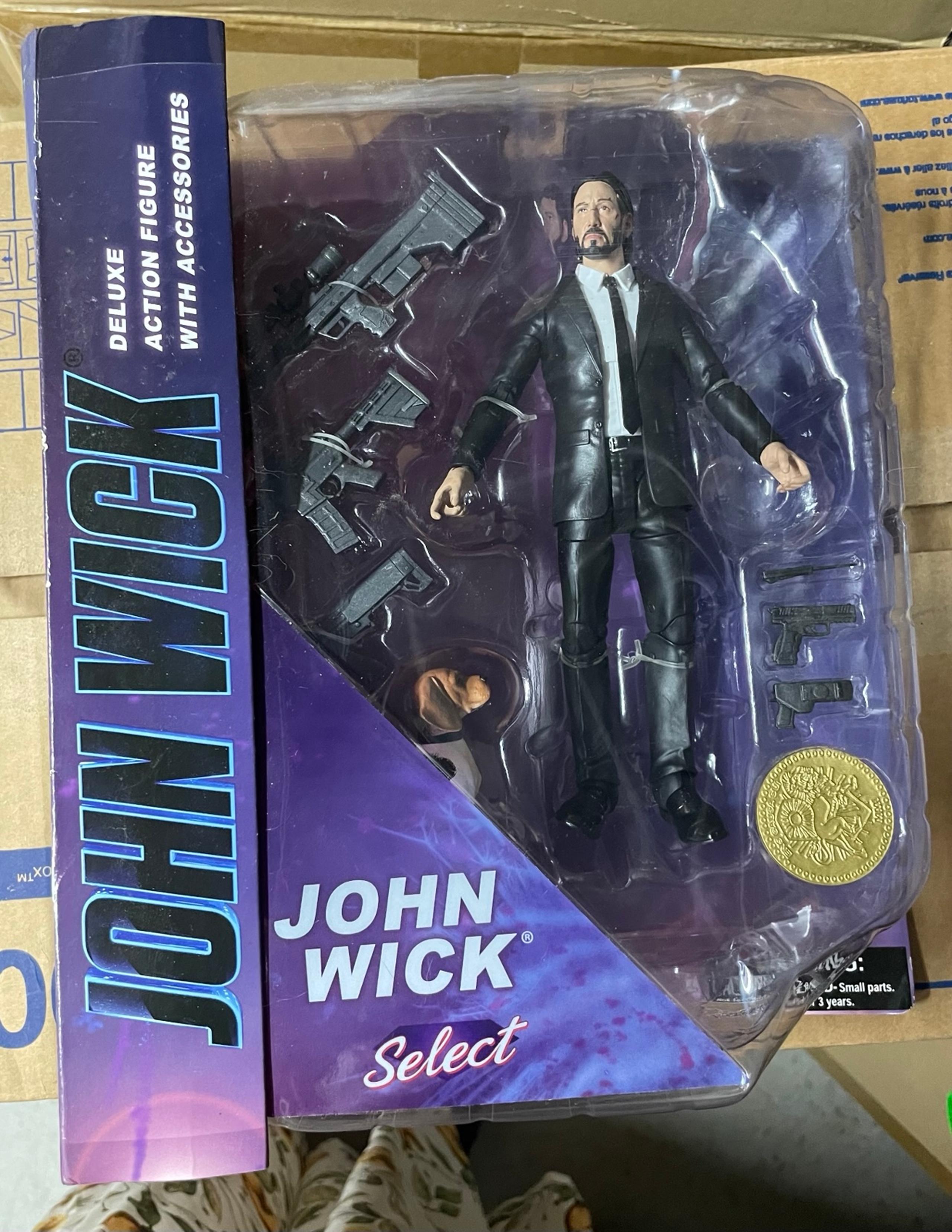 John Wick Movie 7" Action Figure with Dog Diamond Select Toys NIB