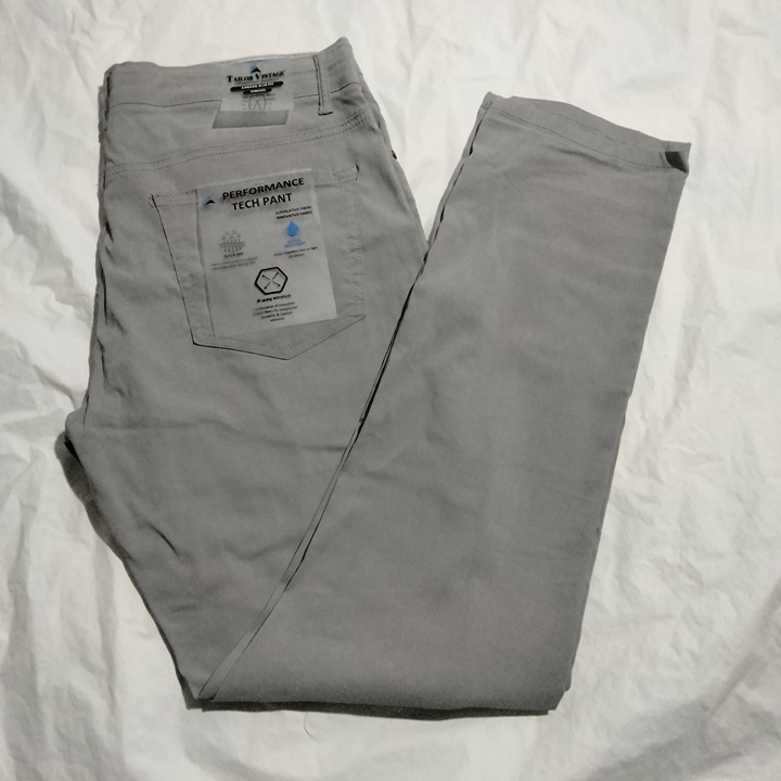 Tailor Vintage Men’s Connecticut Originals Canaan Perform Slim Tech Pants Gray 3