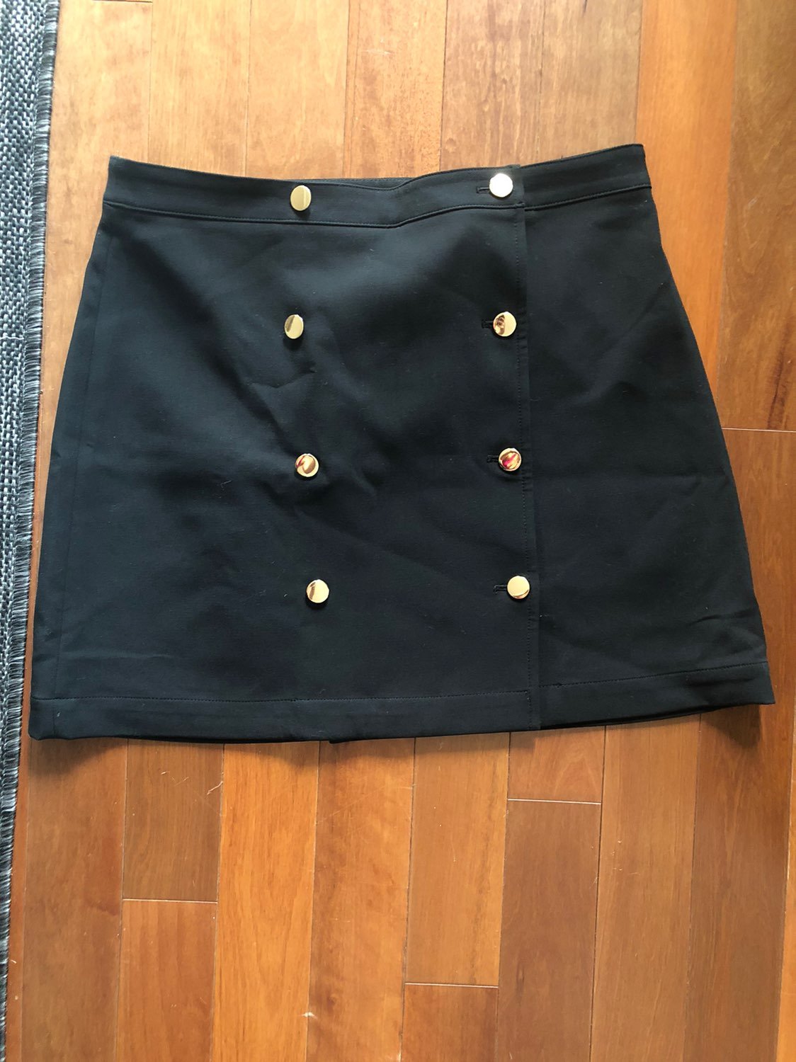 NWT black buttoned skirt