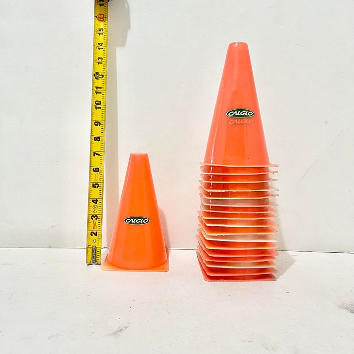 18 Cones Calglo (Karuguro) C-7 Street marker C-7 (japan import) Great Condition