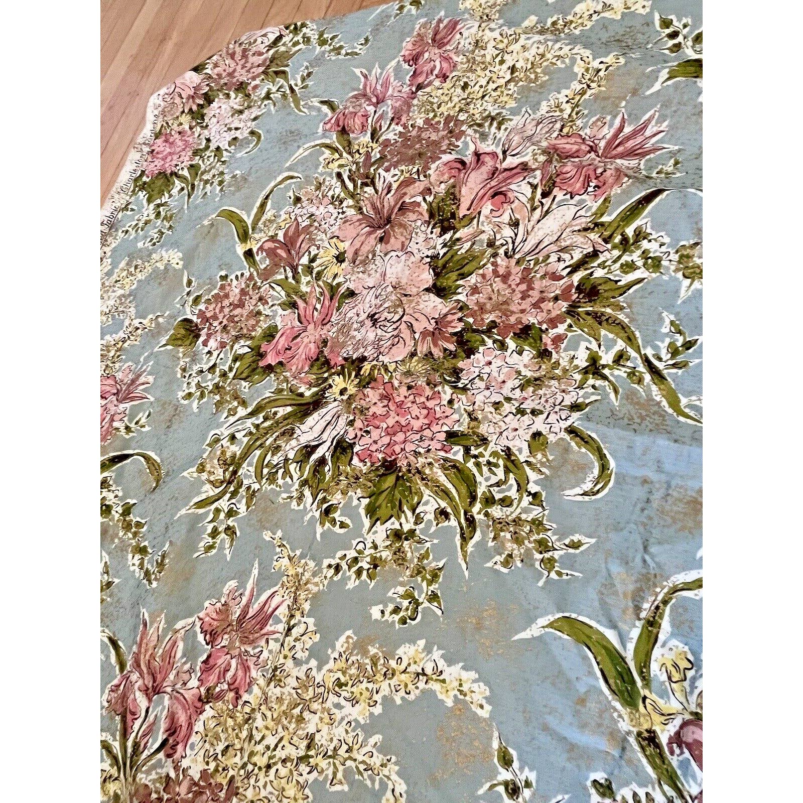 Waverly Bonded Fabric Charleston Gardens Flower Bouquets With Gold Accents 2 yrd
