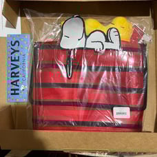 Harvey’s Seatbelt bags Peanuts Snoopy Doghouse