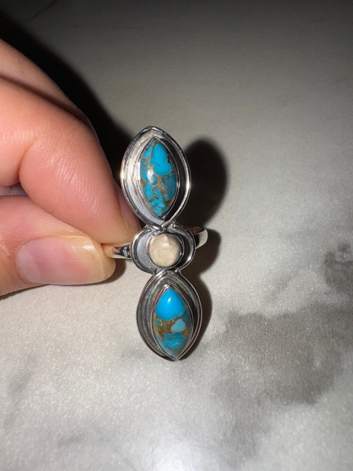 Sterling Silver Triple-Stone Turquoise & White Howlite Ring – Size 7 – .925