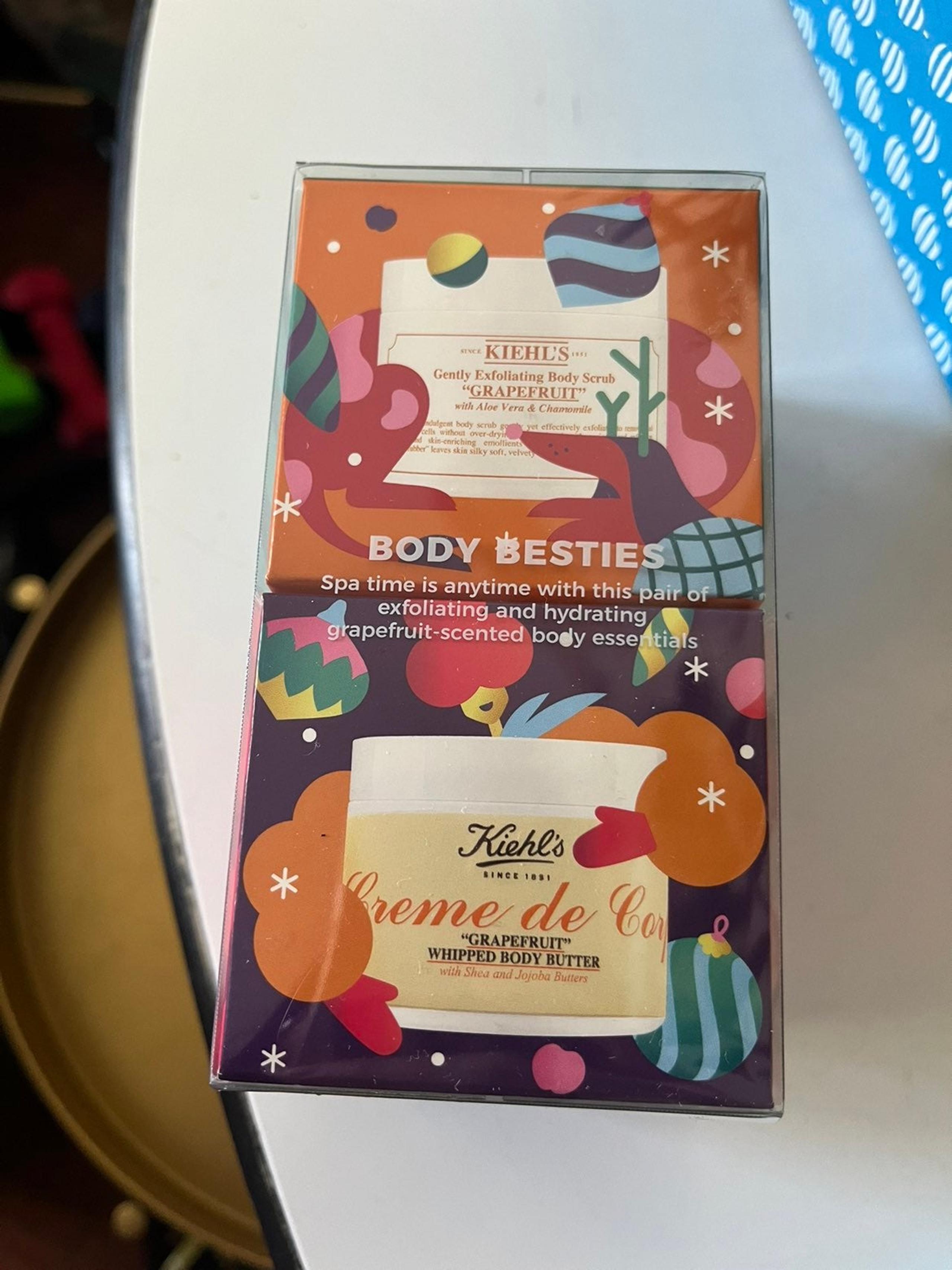 BRAND NEW Kiehl's Body butter and srcub set