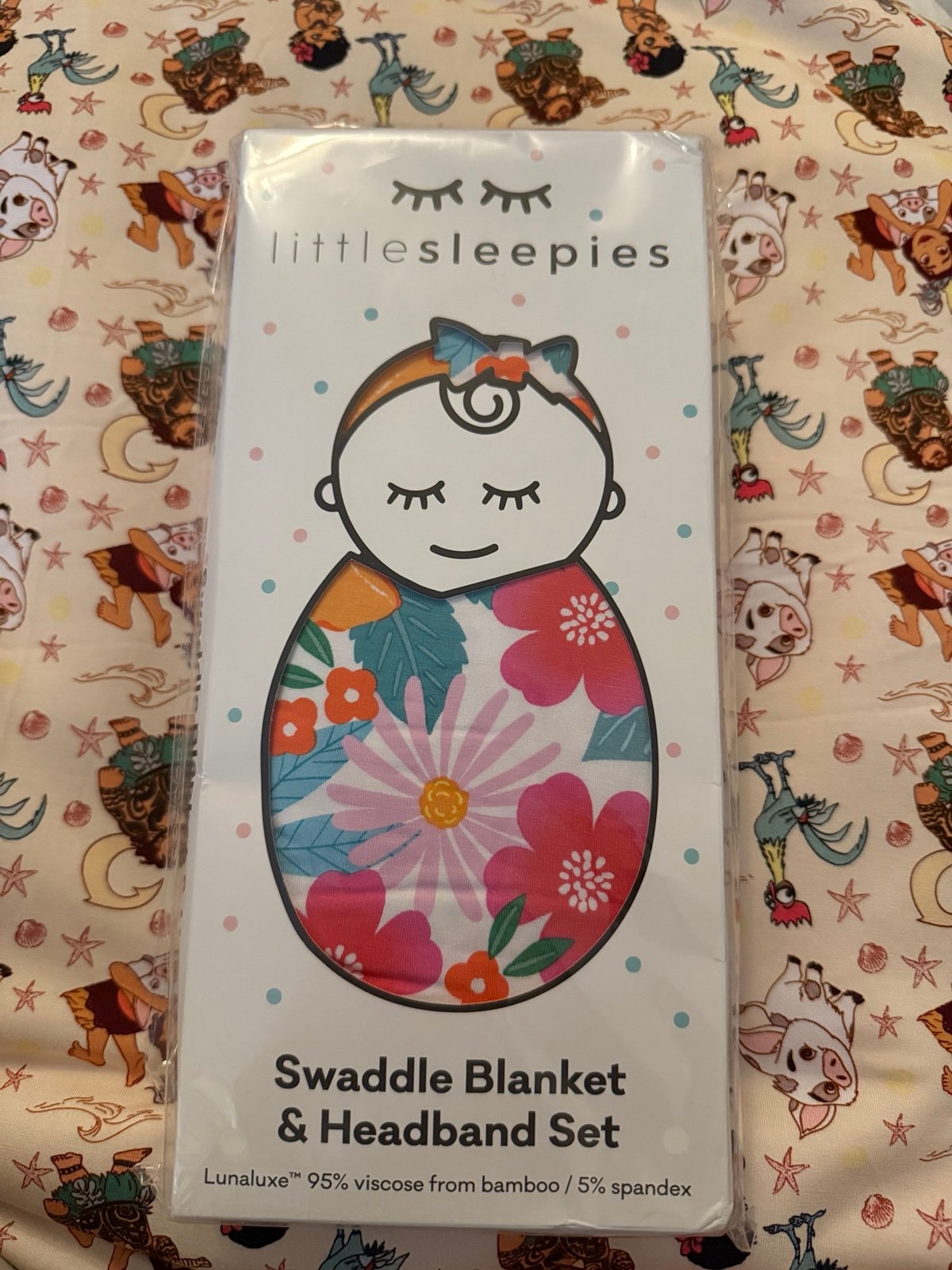 LS BEACHY BLOOMS SWADDLE