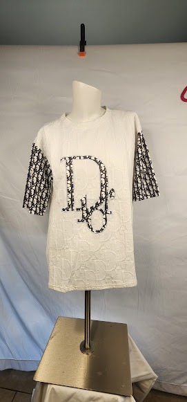 BNWT White Short Sleeve Top & Shorts Set (Large) #979