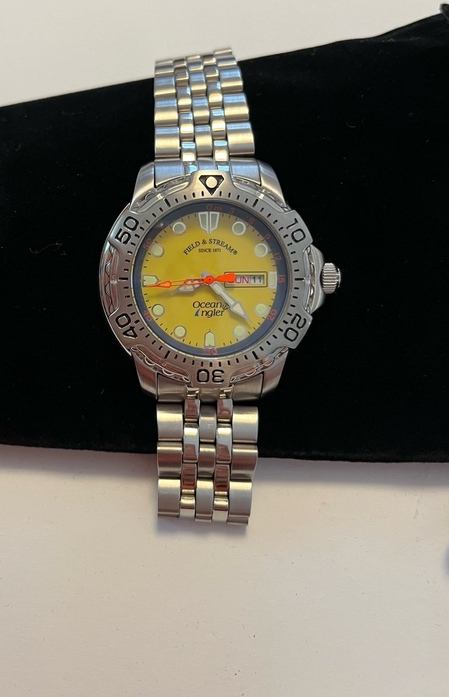 Field and Stream Ocean Angler Watch