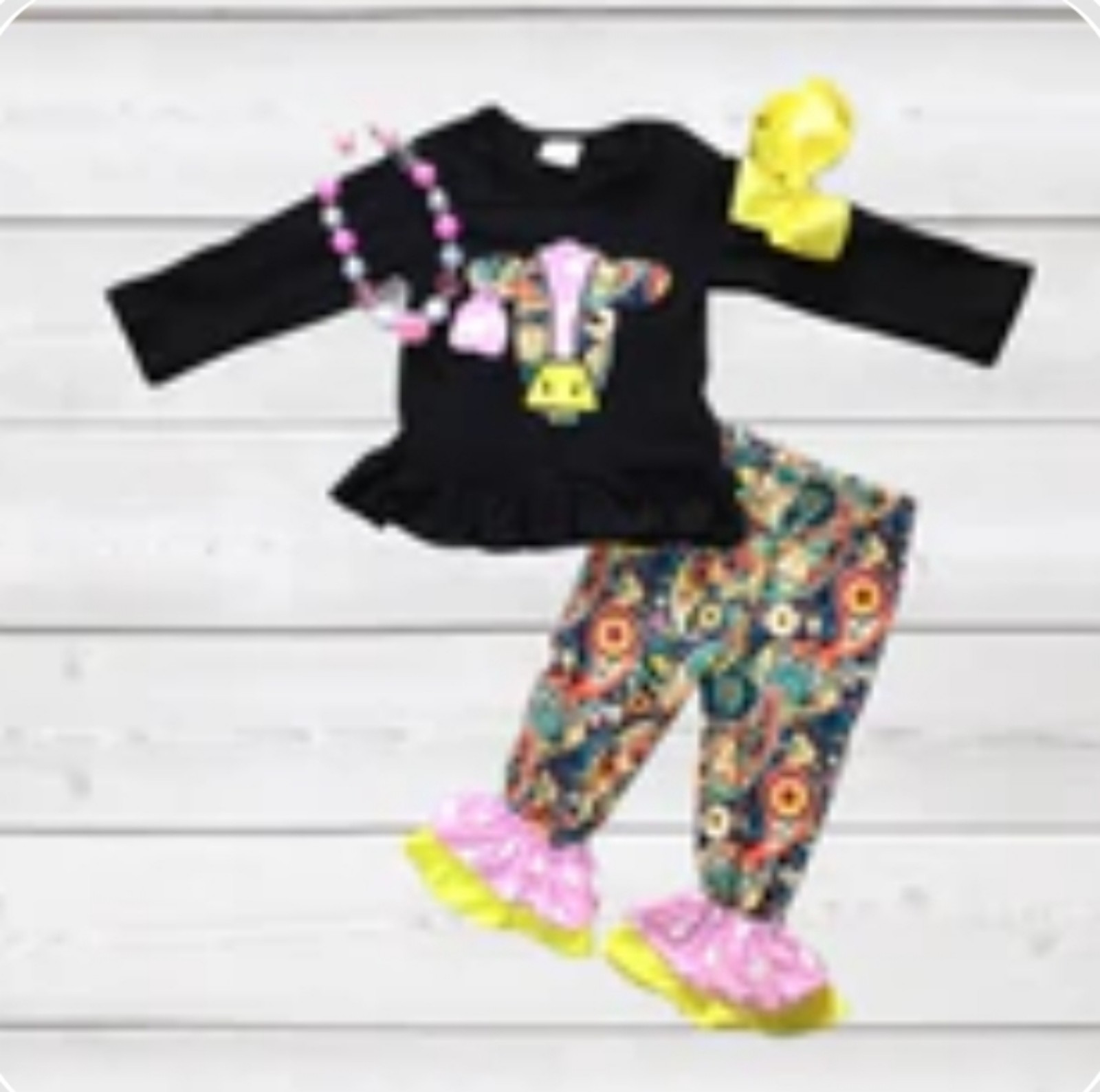 2 piece Floral bell sleeve top & ruffled Capris 6/7 NEW