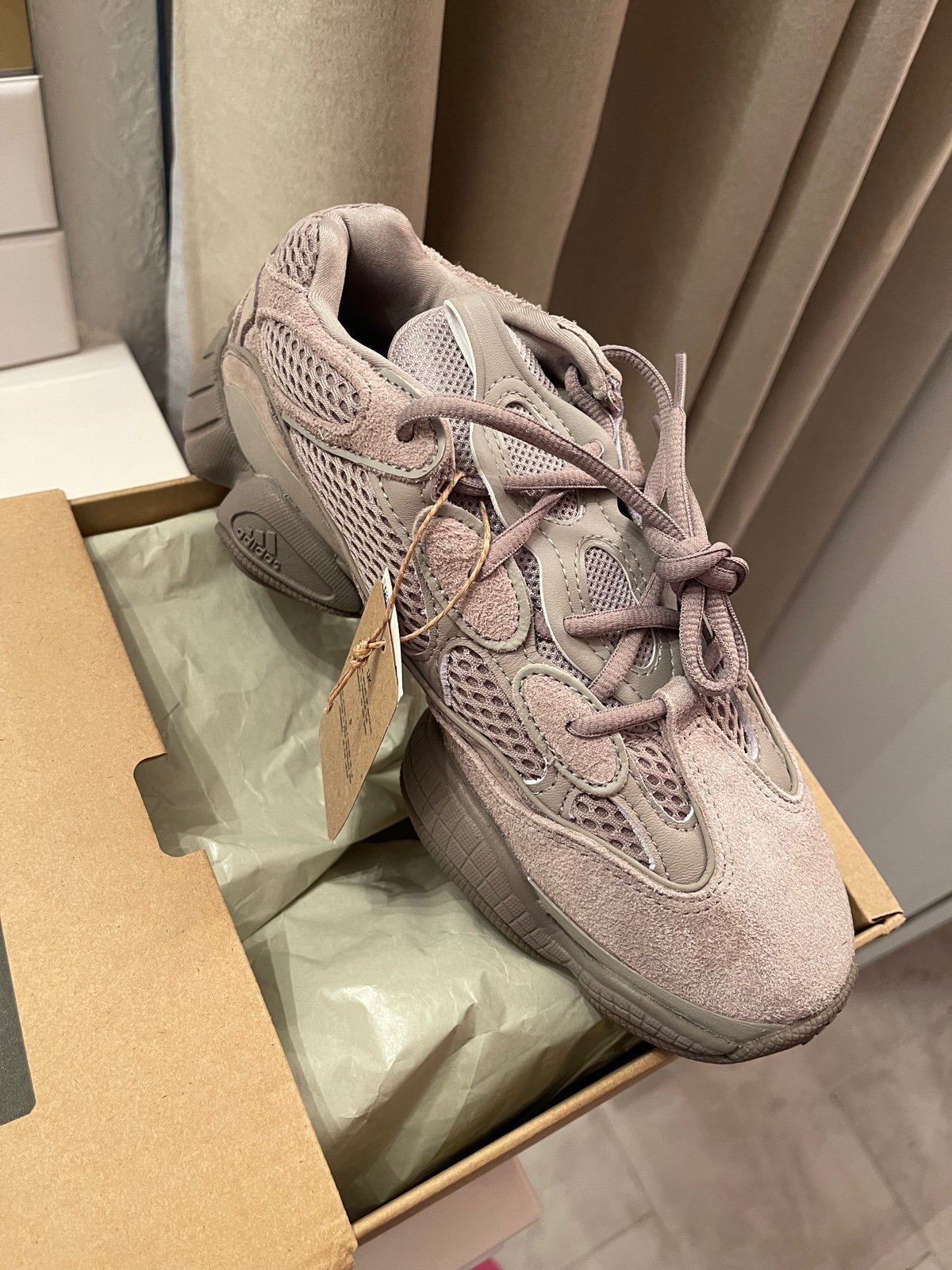 Yeezy Adidas 500
