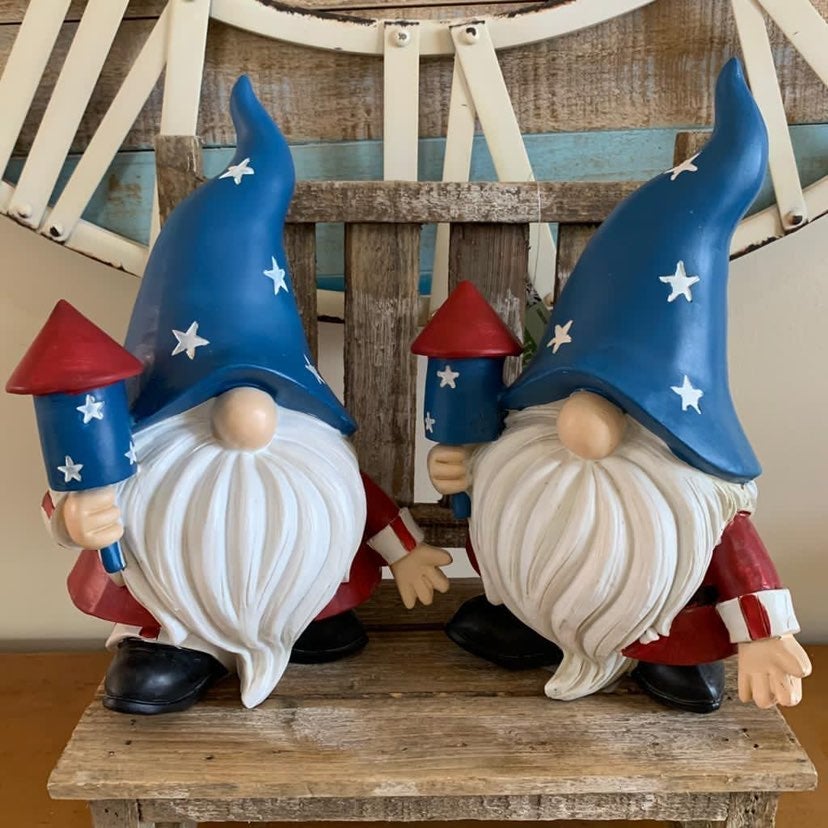 2 pc 4th of July Patriotic Gnomes !