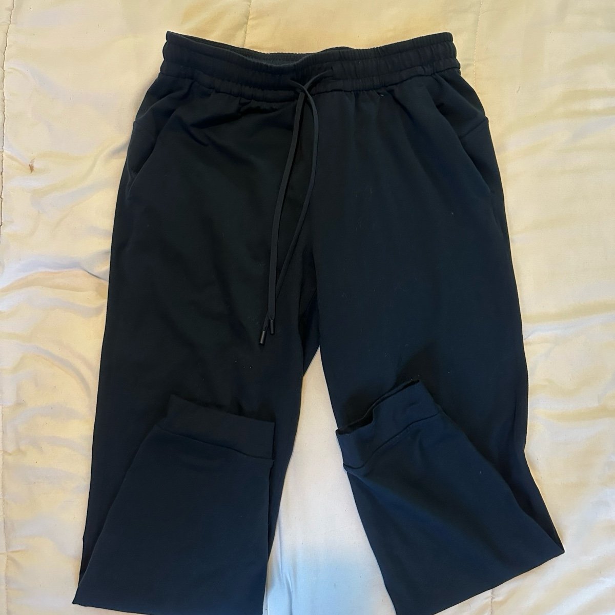 Lululemon soft jersey classic fit blue joggers size 4