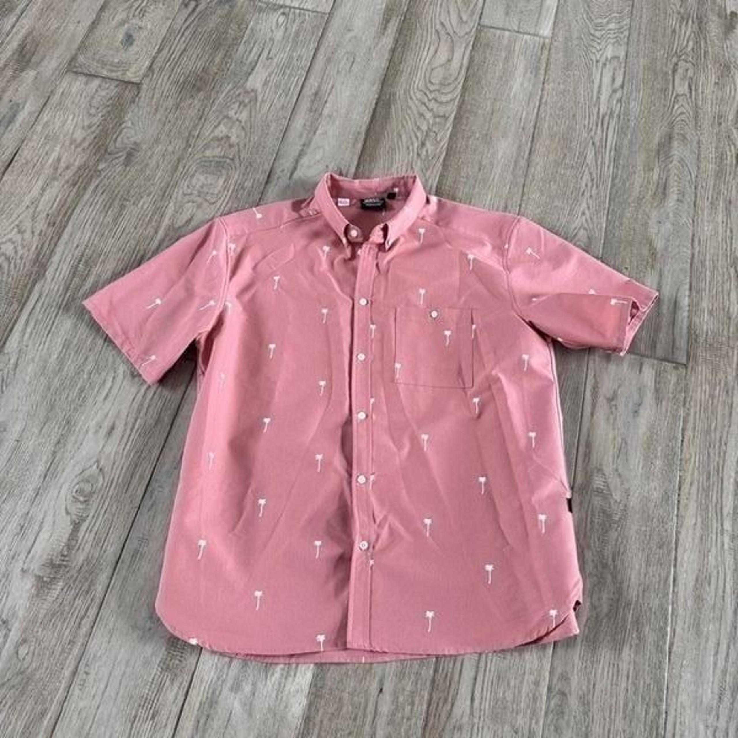 WESC Coral Button Down Shirt XL Men’s XXL women’s