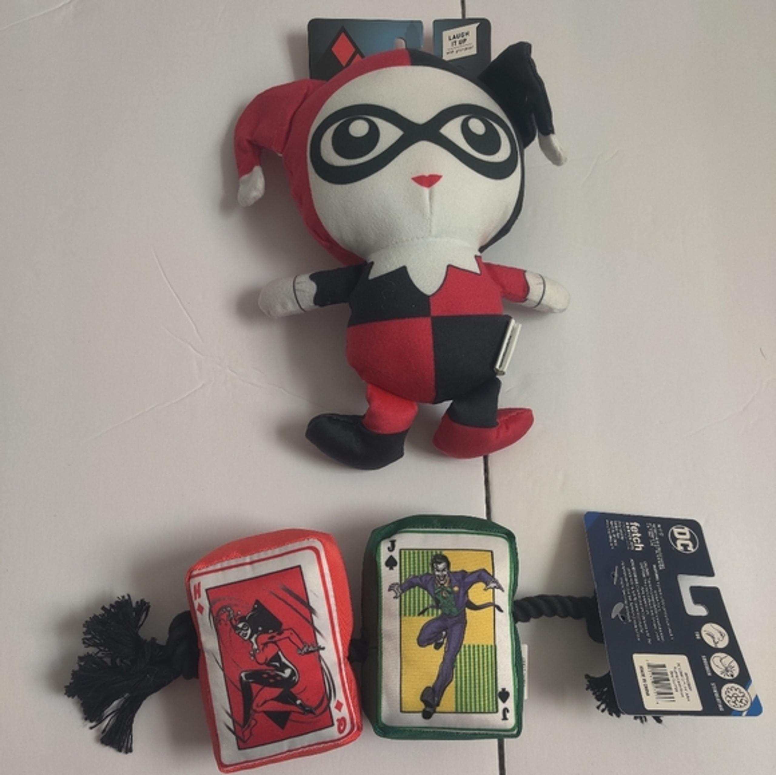 NWT DC Comics DC Universe Harley Quinn & Joker Batman Sets of 2 Toys