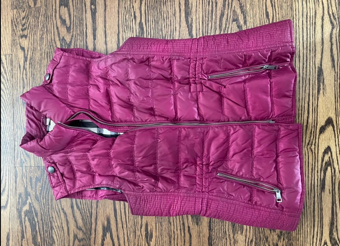 Burberry Britt Puffer Vest (Raspberry, M)