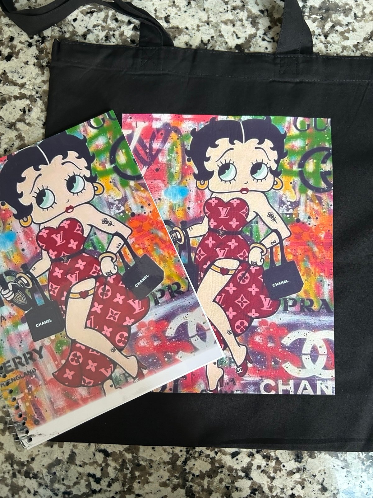 Tote bag with notebook