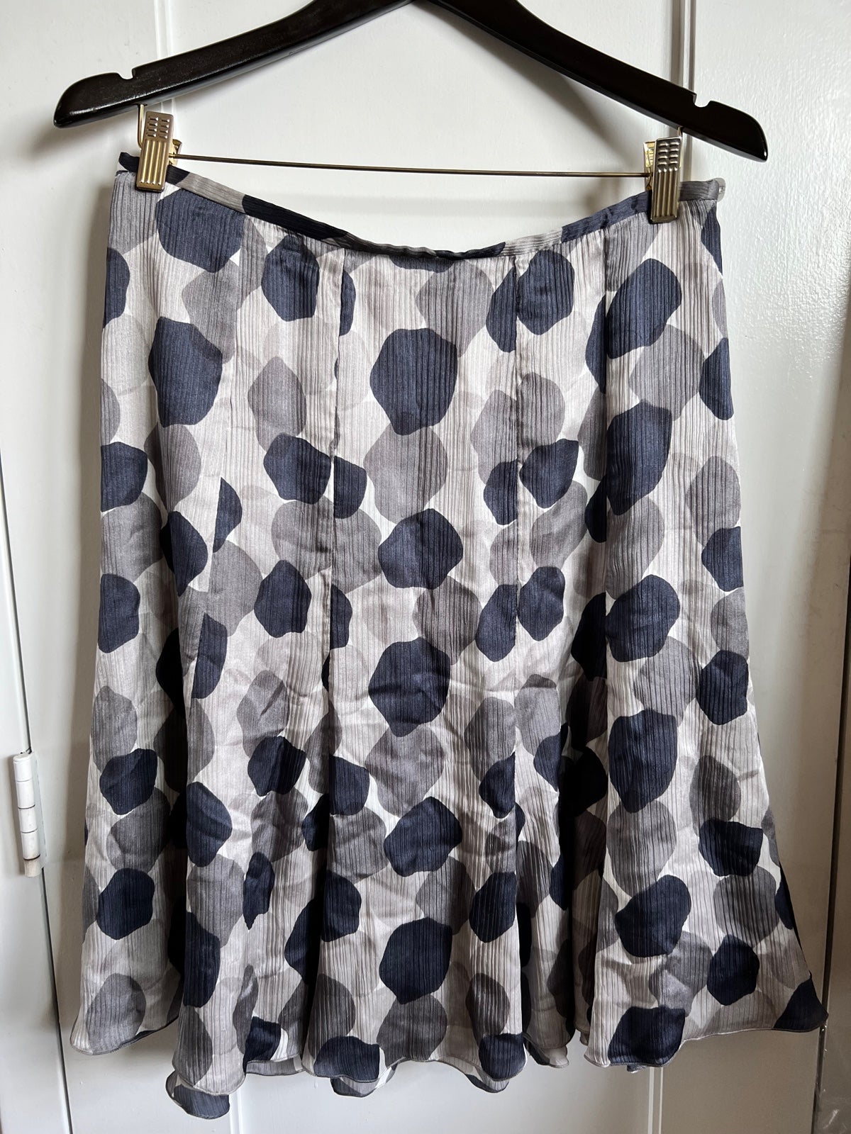 Armani Collezioni Silk Knee Length Skirt
