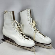 Riedell Red Wing Skating Boots M6.5 Thunderbird Lace Front Skates Hyde Guards