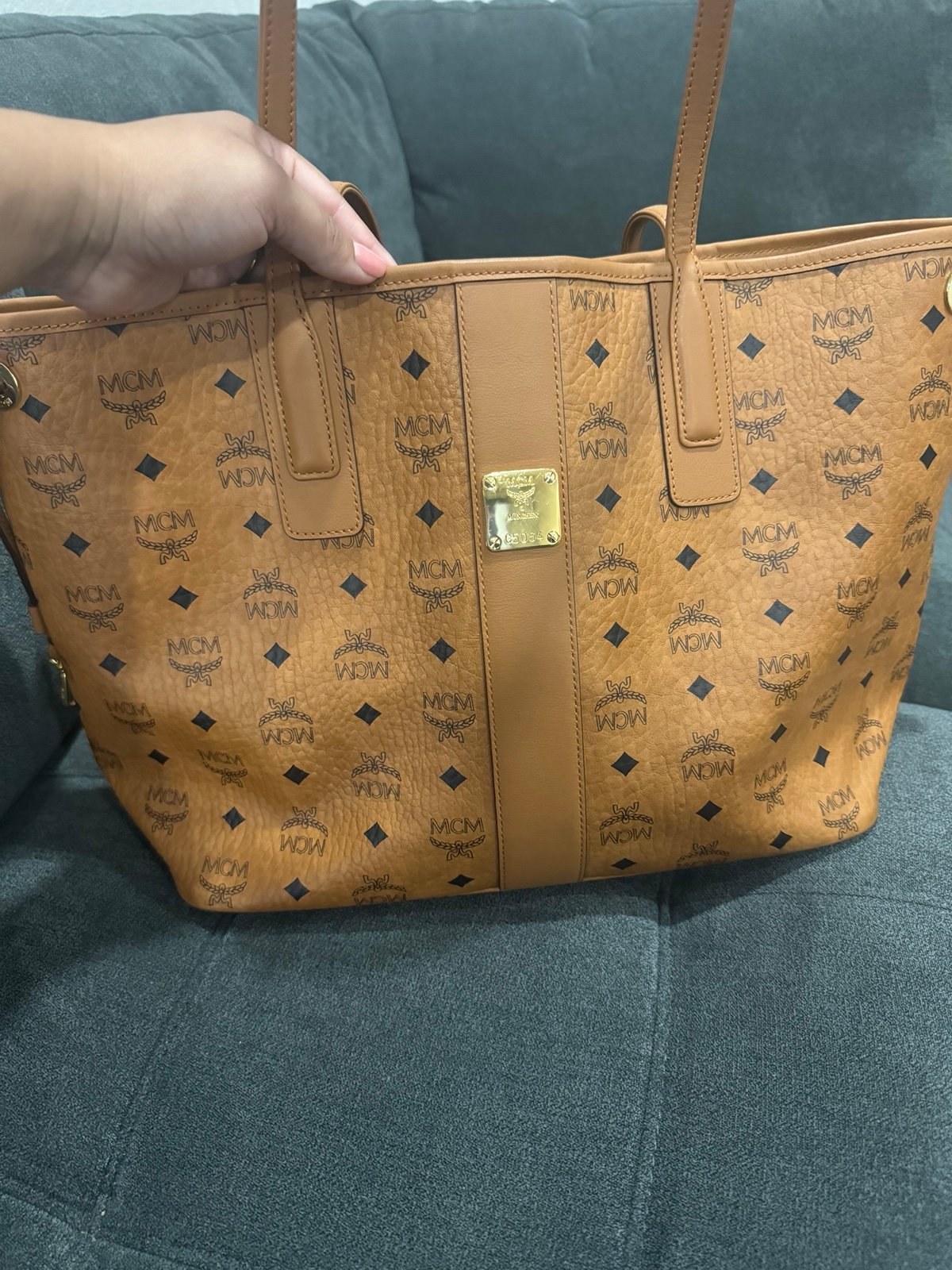 MCM Liz Reversible Medium Visetos Tote Bag
