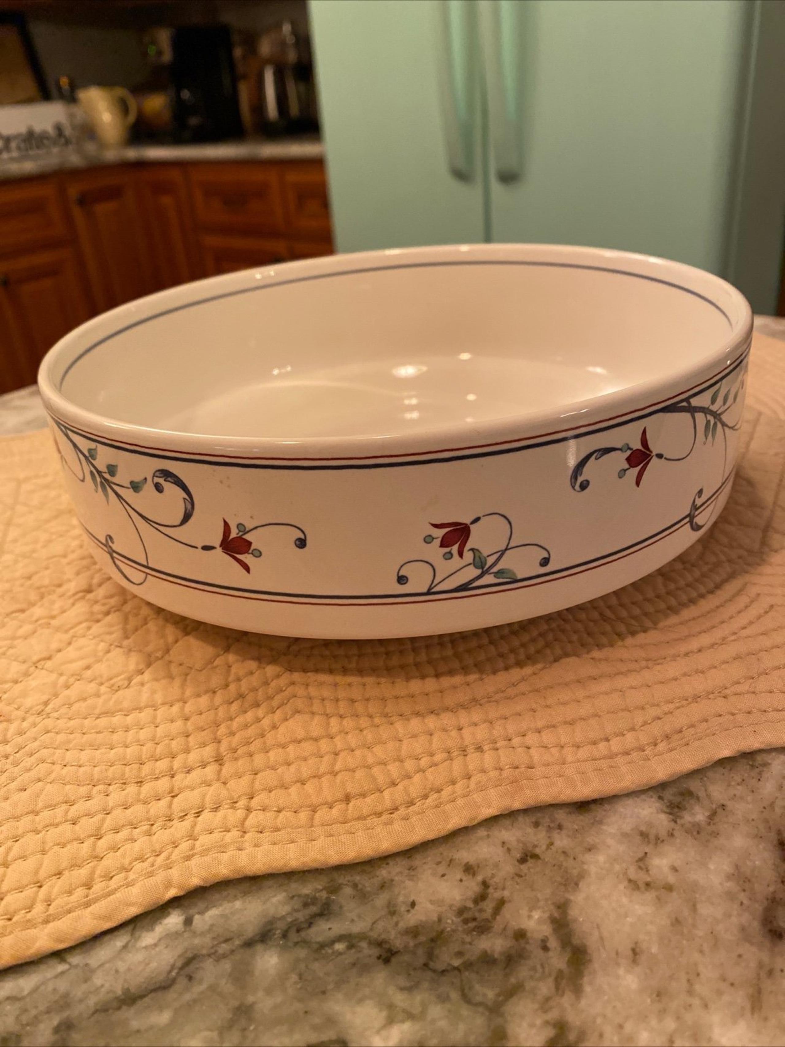 Mikasa Intaglio CAC20 ANNETTE 8 1/2" Round Vegetable Serving Bowl