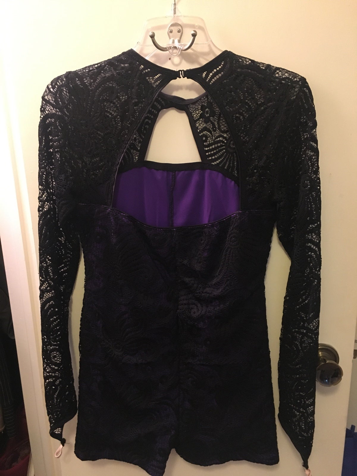 Revolution dance costume