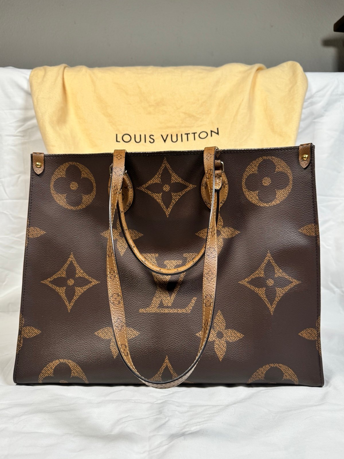 Louis Vuitton On the go GM