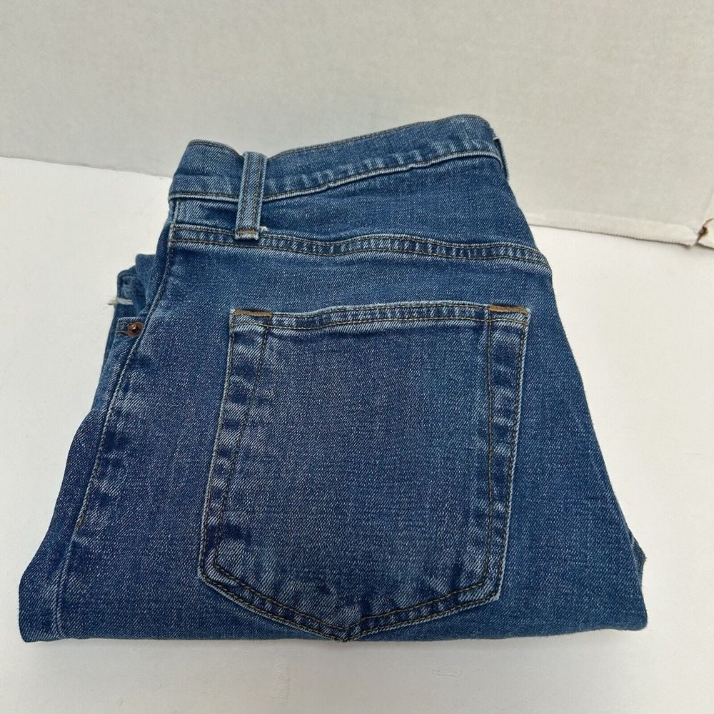 Abercrombie & Fitch 90s Slim Straight Ultra Hi-Rise Jeans Size 28/6 Raw Hem