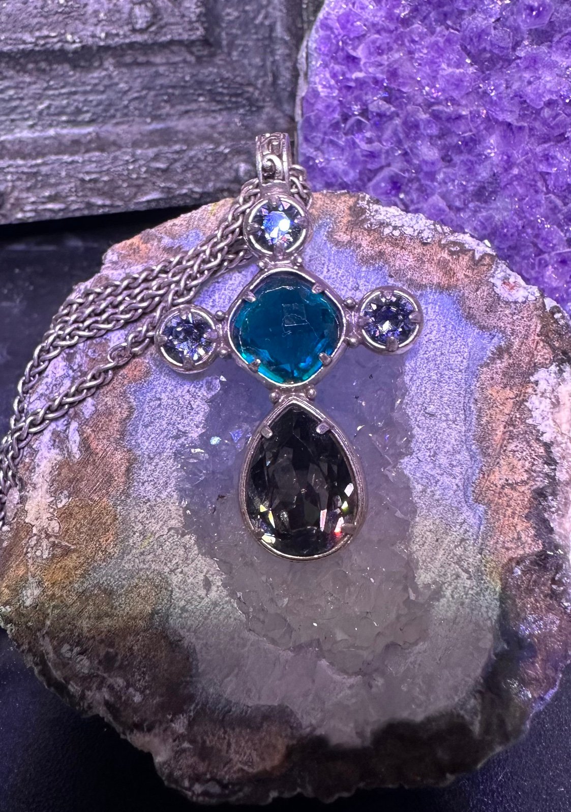 BRIGHTON YOUR TRUE COLOR GRACEFUL Cross Green Purple Swarvoski Tanzanite Crystal