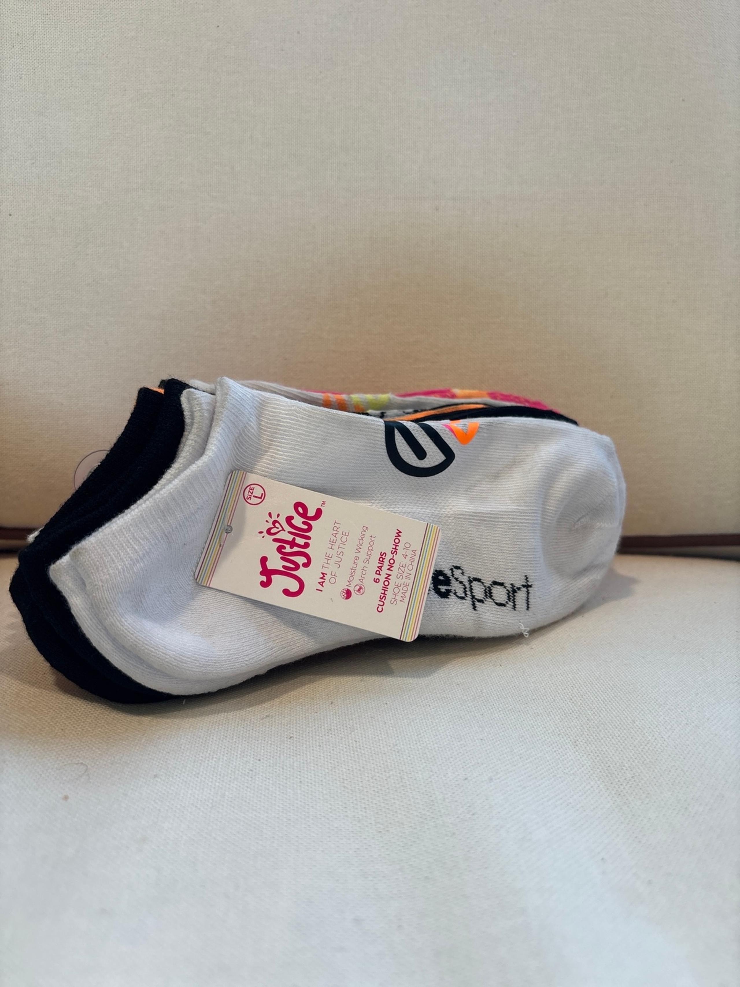Justice, Girls No-Show Socks, 6-Pack, Size Large. Shoe Size 4-10