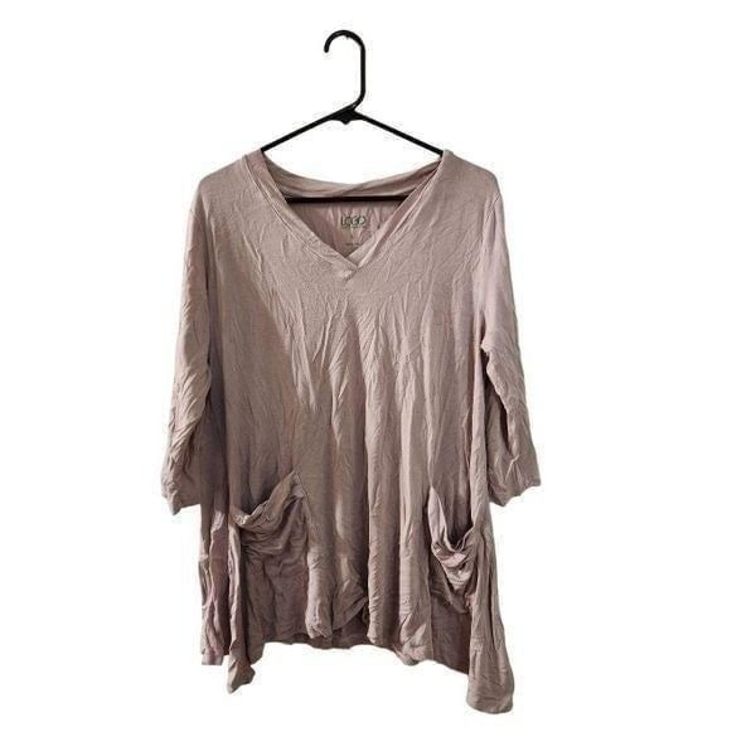 Lori Goldstein L long sleeve top with pockets!