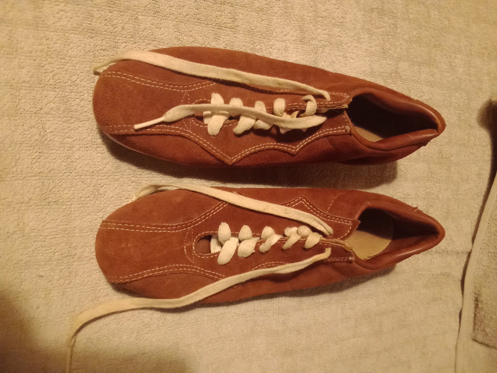 Vintage Brown Suede Oxford Leather Bowling Shoes 11 Inches