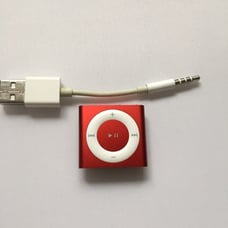 Ipod Shuffle 4th Gen 2gb Red
