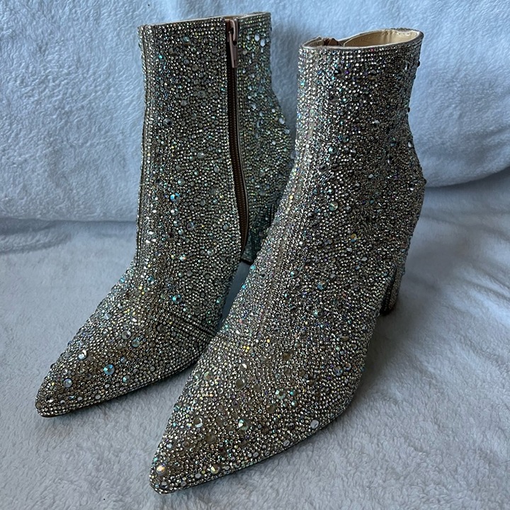 NWOT Betsey Johnson Rhinestone Cady Booties - 7.5